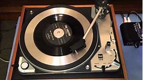 Dual 1019 Turntable featuring 4 Speed Demo