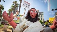 Zoidberg Jesus at Comic-Con!