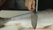 Removing Fish Scales The Japanese Way - Sharpest Knife in the World