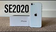 iPhone SE 2020 White Unboxing and First Look
