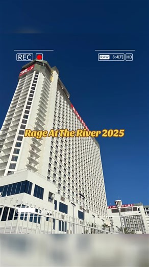 Cheeky2.0 (@cheeky2.0)’s videos with Thunderstruck - AC/DC