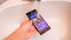 Sony Xperia Z2 - Waterproof Test! (with underwater video)