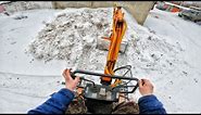 Mini-Excavator Daewoo POV Review & Driving in snow