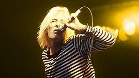 Remember When: Thom Yorke Had Very ’90s Bleached Blond Hair?