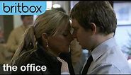 Tim and Dawn Finally Kiss | The Office