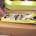 How to Put Graphics On a Skateboard