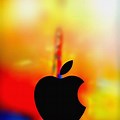 iPhone HD Wallpaper 4K Apple Logo