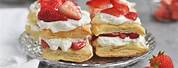 Filled Puff Pastry Strawberry