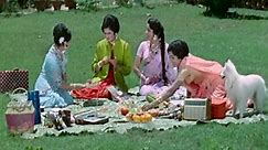 तीन बहुरानियां (1968) - Old Classic Hindi Full Movie - Part 5