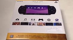 Sony PlayStation Portable (PSP-3000) Unboxing