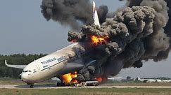 13 Minutes Ago! Russian IL-96 Plane Carrying Russian President and Ministers Explodes in the Air