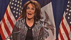 Tina Fey Channels Sarah Palin During Trump Endorsement on 'Saturday Night Live'