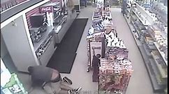 WATCH: Florida man attacks former girlfriend, beats good Samaritan unconscious in convenience store