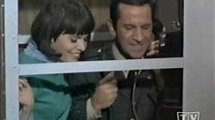 Get Smart - Max and Agent 99 become stuck in a phone booth that fills with water.