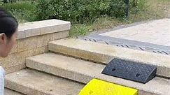 There are slope mats at the doorstep that can be used for bicycles and motorcycles