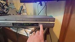 Sony SLV-D350P VCR DVD Combo Player - VHS Recorder