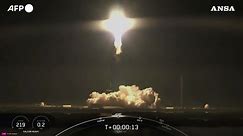 Spazio, lanciato il razzo Falcon Heavy di SpaceX con a bordo il misterioso drone X-37B