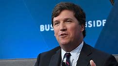 Tucker Carlson launches new Twitter show