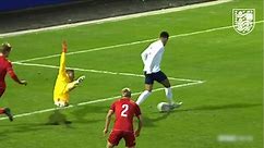 Solanke scores back-heeled chip for England U21s