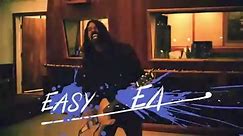 EAZY SLEAZY — Mick Jagger with Dave Grohl — Lyric video - Vídeo Dailymotion