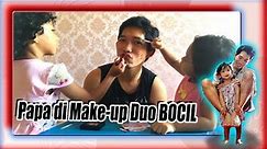 Beauty Vloger - Duo Krucil doing Make-up