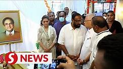 PM pays his final respects to Samy Vellu