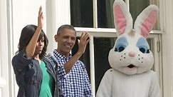 Barack and Michelle Obama host their final Easter Egg Roll – video