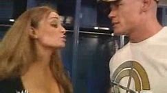John Cena embrasse Maria