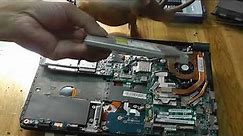 How to fix a laptop broken screen