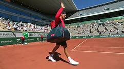 French Open tennis - Watch as Roger Federer gets huge ovation on return to Roland Garros in Paris - Tennis video - Eurosport