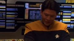 Star Trek Voyager s02e25 Resolutions x264 LMK