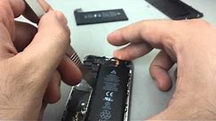How to replace or remove battery Apple iPhone 4 or 4S AT&T Sprint verizon T-Mobile
