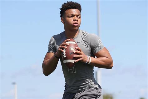 Committany Nation Justin Fields Impressing At Elite 11 Updates