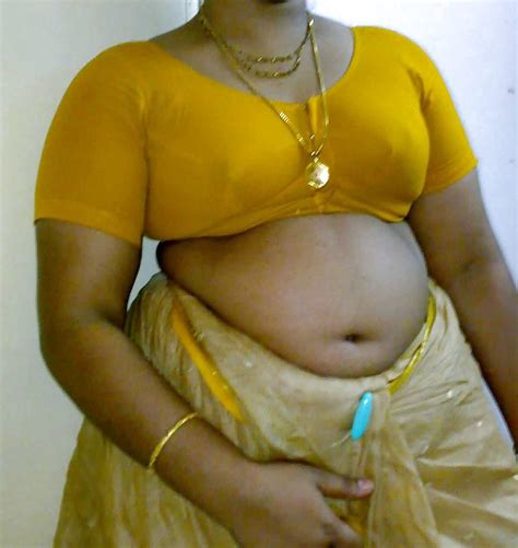 Tamil Aunty Showing Her Melon Booby 10 Pics Xhamster
