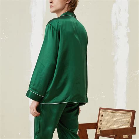 mens silk essentials pajama dark green   pajama wolf badger