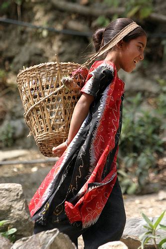 photos from nepal countryreports