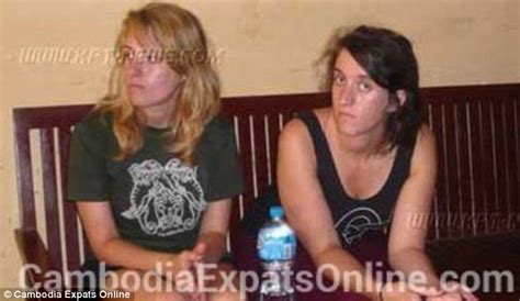 lindsey adams and sister leslie arrested over naked photos at cambodia s angkor temple daily