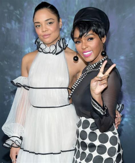Janelle Monae Admits She S Not Straight Says She S Pansexual The