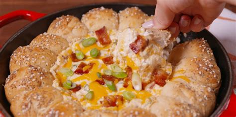 Best Bacon Cheddar Bagel Ring How To Make Bacon Cheddar Bagel Ring