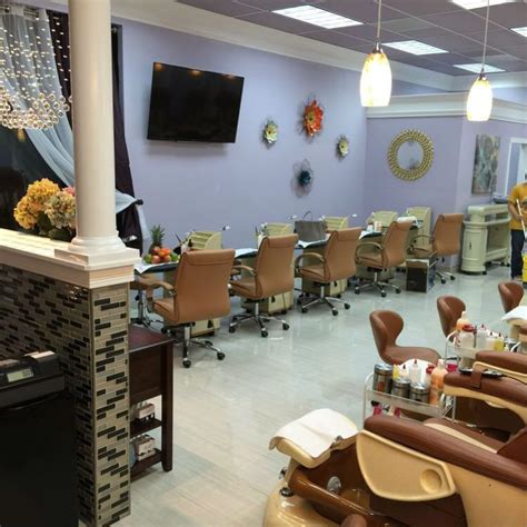 bellagio nails day spa kihei maui  nail salon  spa kahului