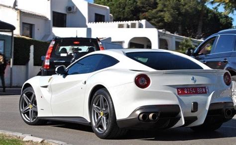 ferrari  berlinetta white urbasm