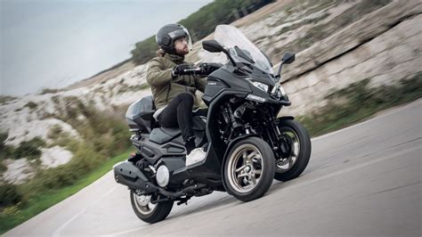 kymco presenteert met trots de cv scooterbikexpress