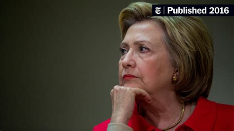 hillary clinton s campaign rebuffs report s criticism of email use