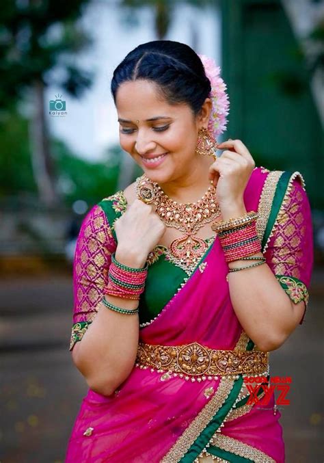 Actress Anasuya Bharadwaj New Photo Shoot Stills Social