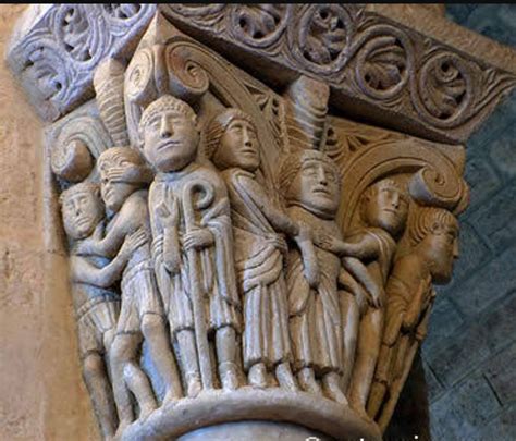 pin de cristina flores en romanico arte romano arte antiguo escultura geometrica