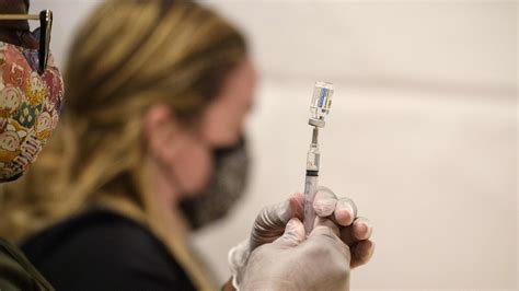 companies are still grappling with their vaccination policies the new