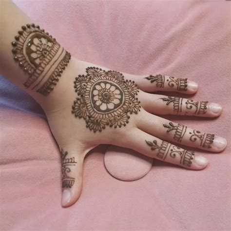 discover    simple mehndi designs  childrens