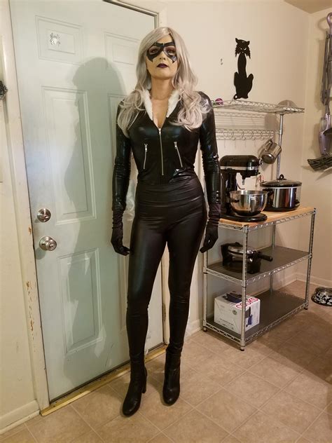 [xpost from r tall] wife 5 11 6 2 3 with heels went as black cat at comic con this year