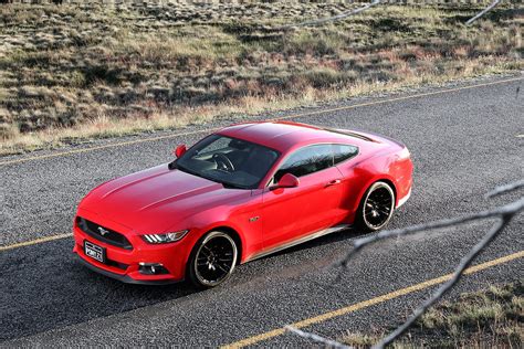car   ford mustang gt