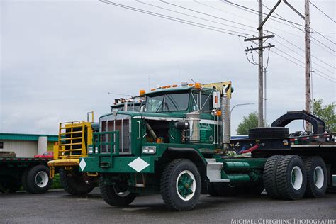 heavy hauling  kenworth cb heavy haul tractor tru flickr